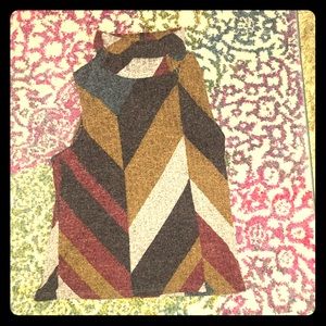 Art Class high neck sleeve top.